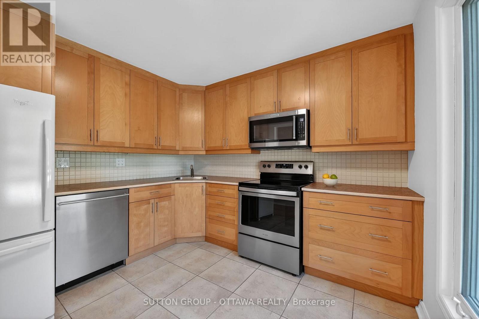1530 MIMOSA AVENUE - 5
