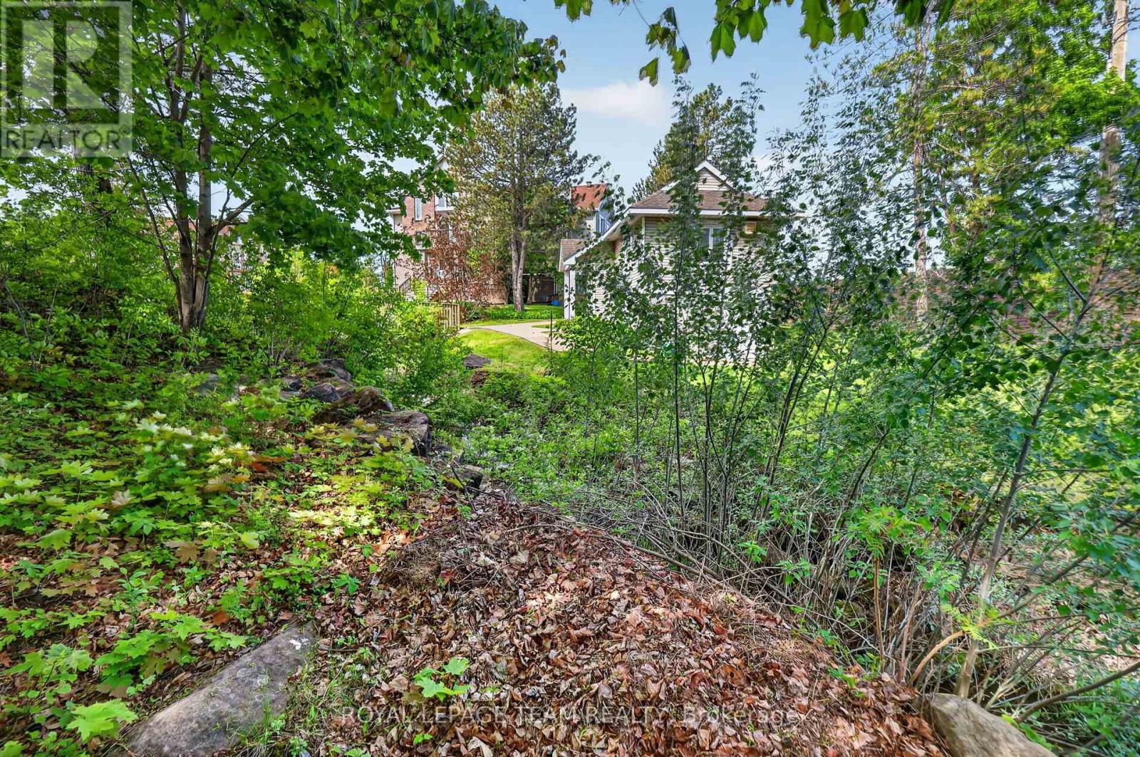 4 MILL HILL ROAD - 29
