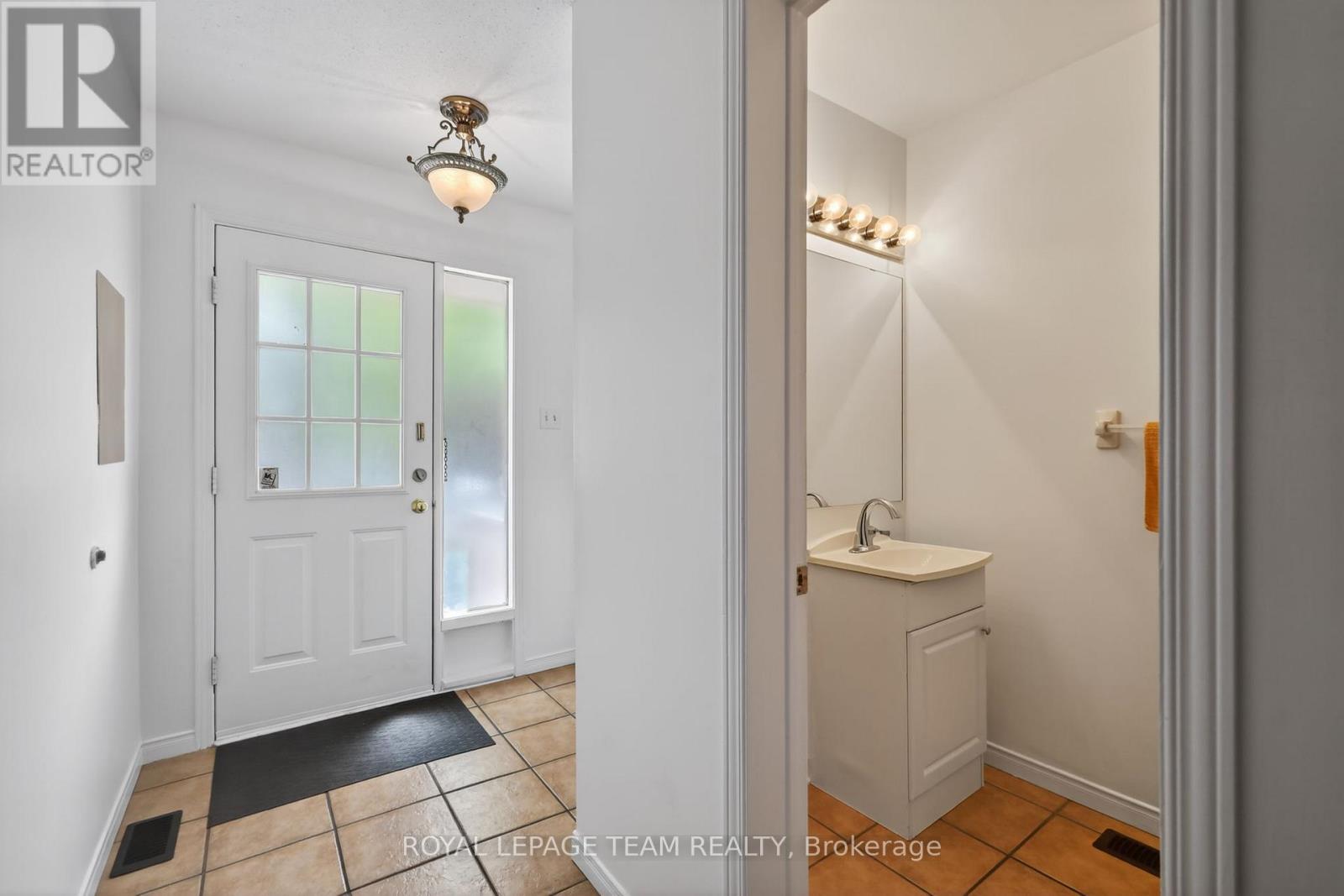 4 MILL HILL ROAD - 6