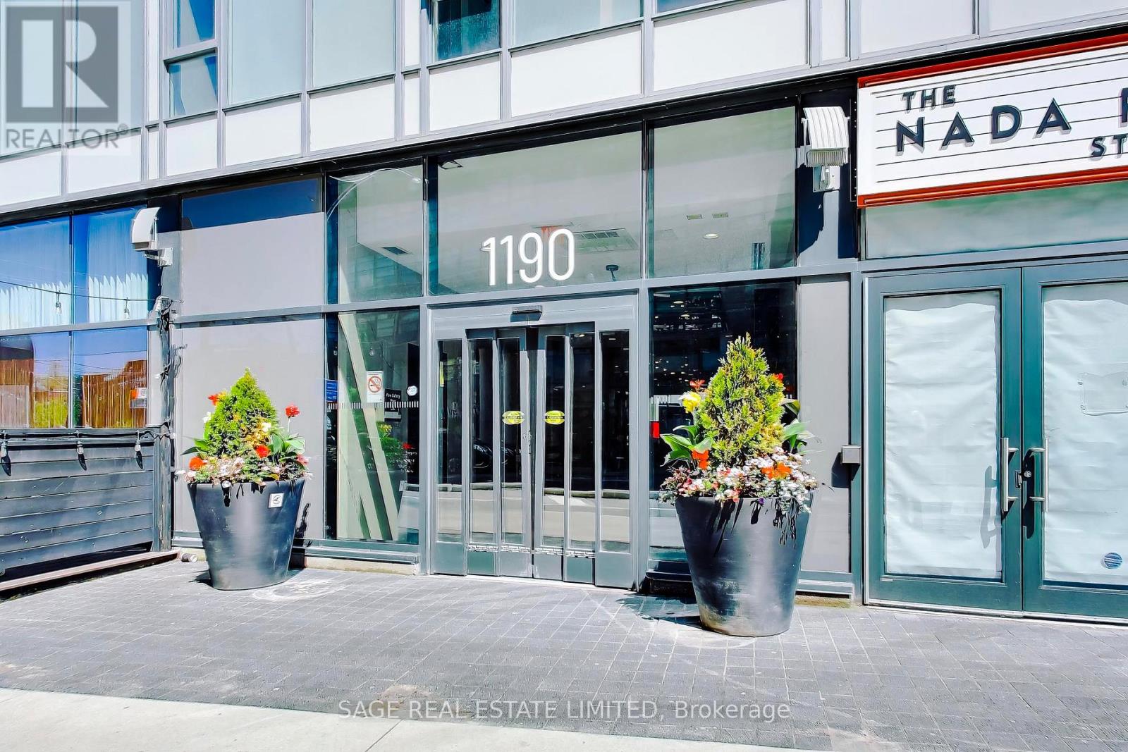 #726 1190 DUNDAS STREET E - 4