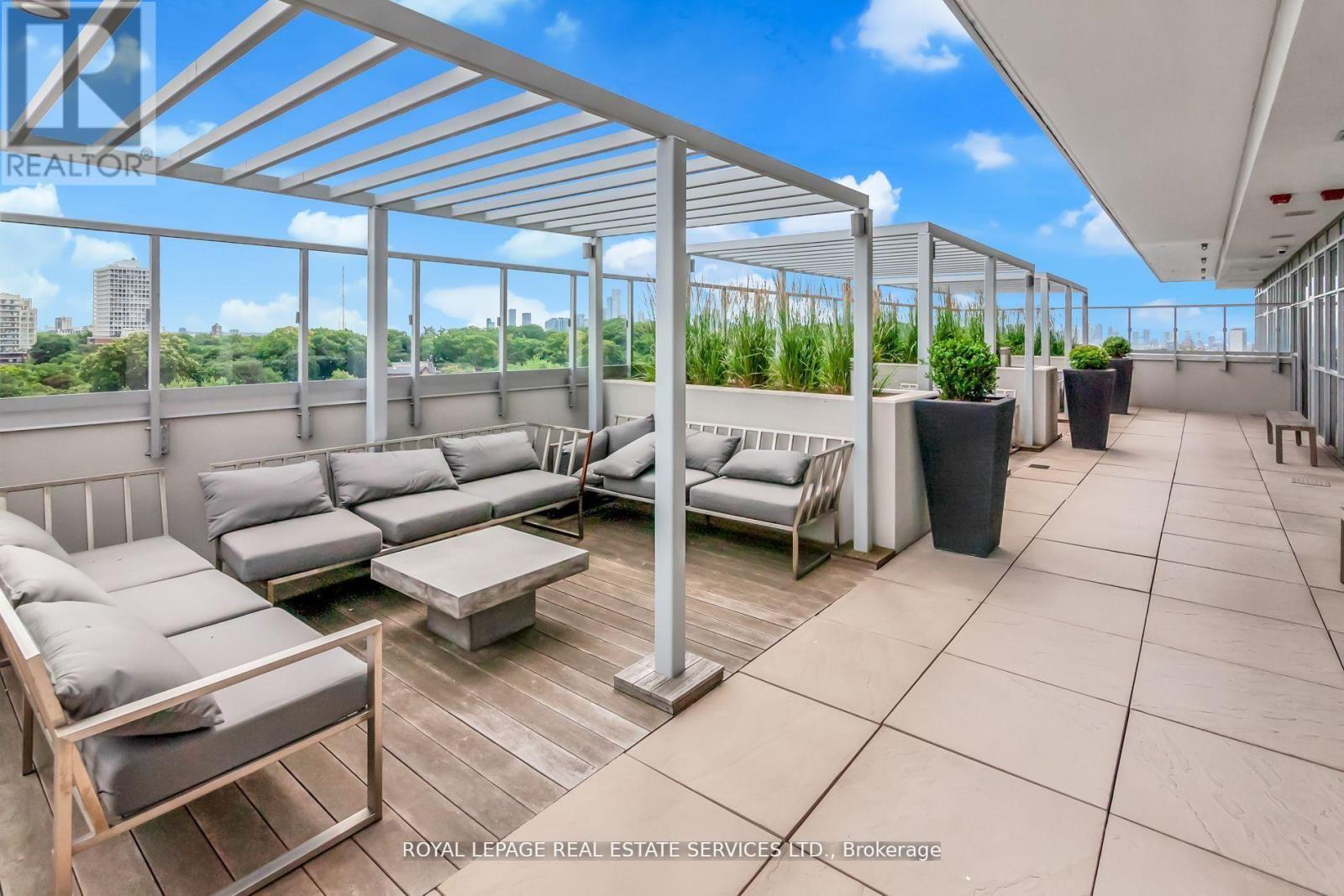 #1104 501 ST CLAIR AVENUE W - 42