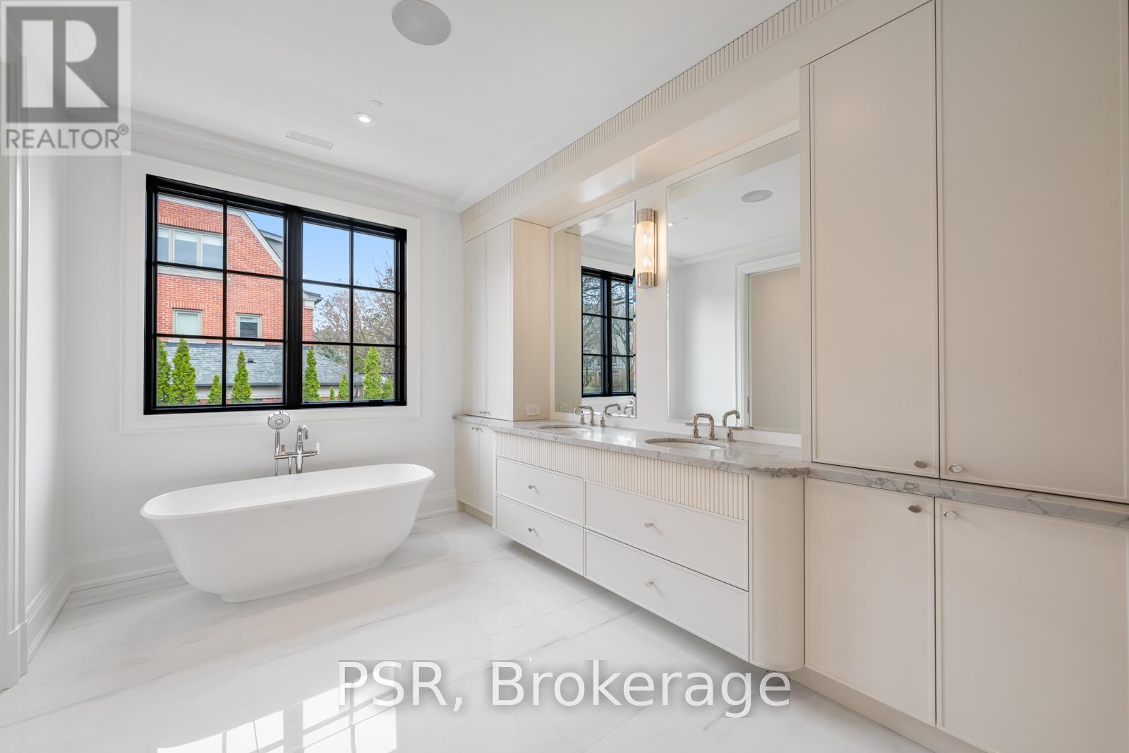 36 AVA ROAD - 16