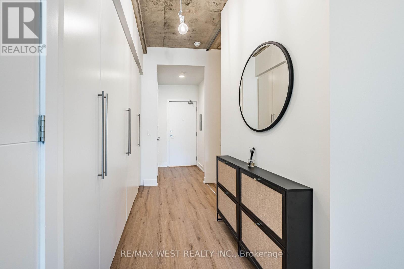 #212 66 PORTLAND STREET - 7