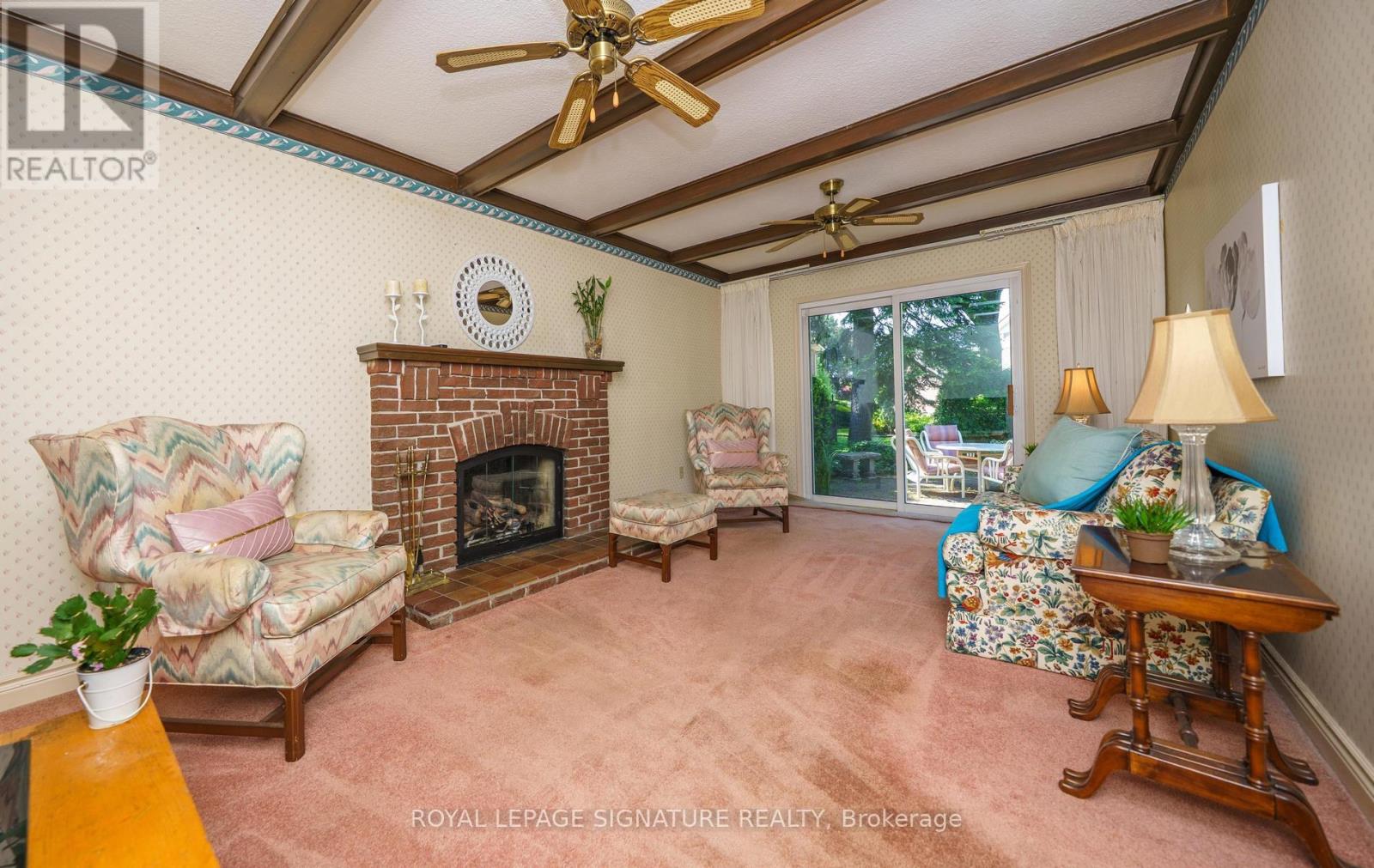 11 GABLEHURST CRESCENT - 15