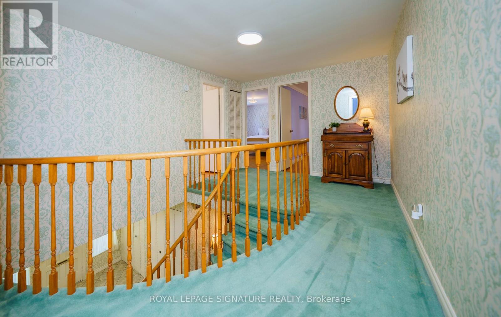 11 GABLEHURST CRESCENT - 20