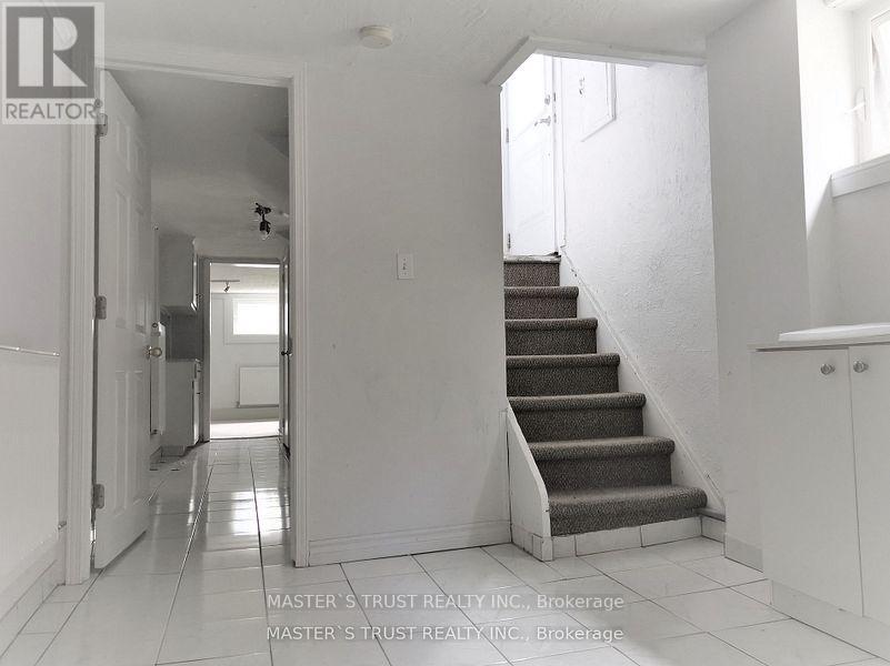 623 O' CONNOR DR DRIVE - 27