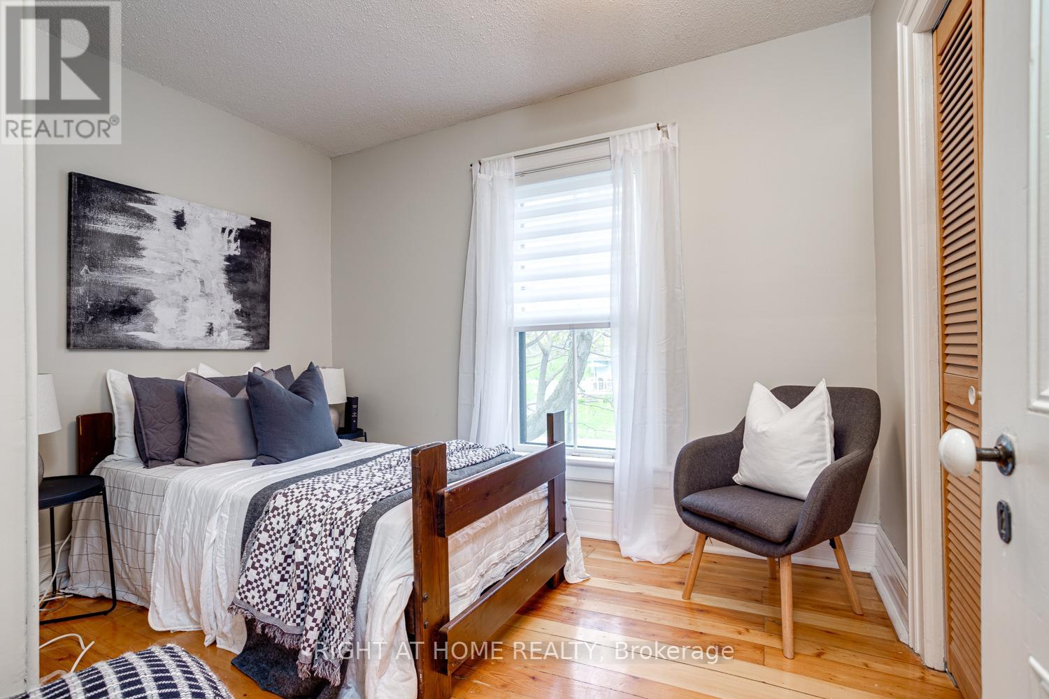 51 CALEB STREET - 19