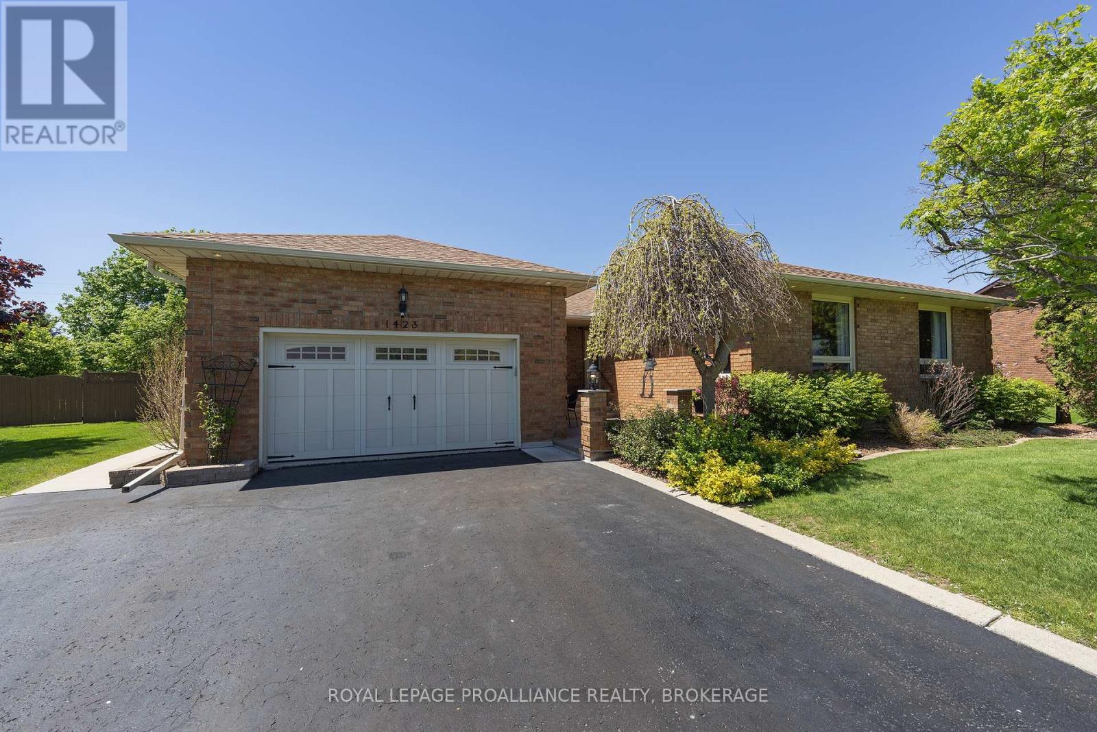 1423 COTTSMERE COURT - Image 2