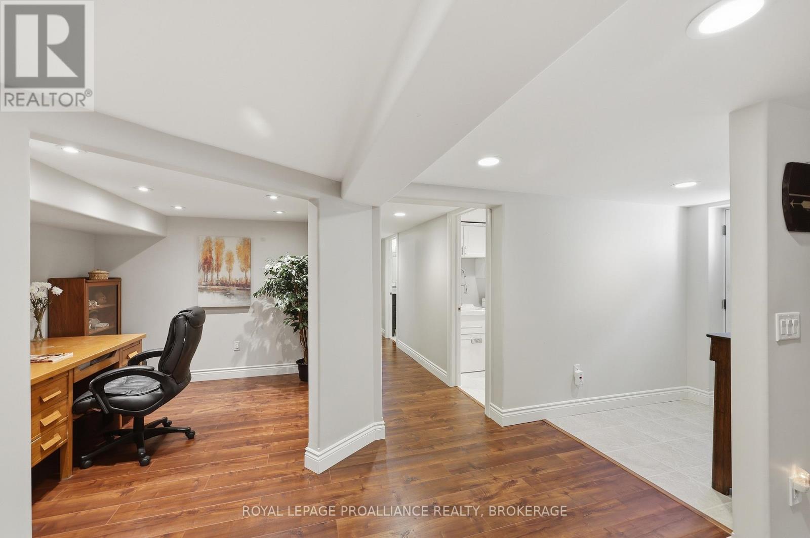 1423 COTTSMERE COURT - 26