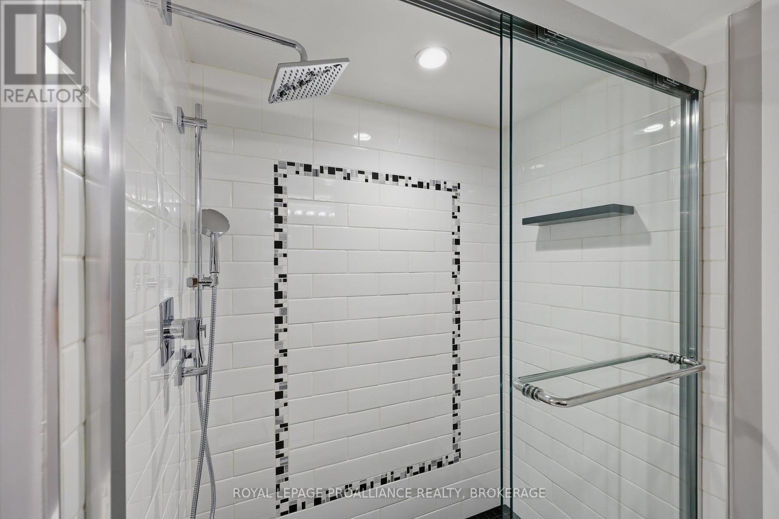 1423 COTTSMERE COURT - 29