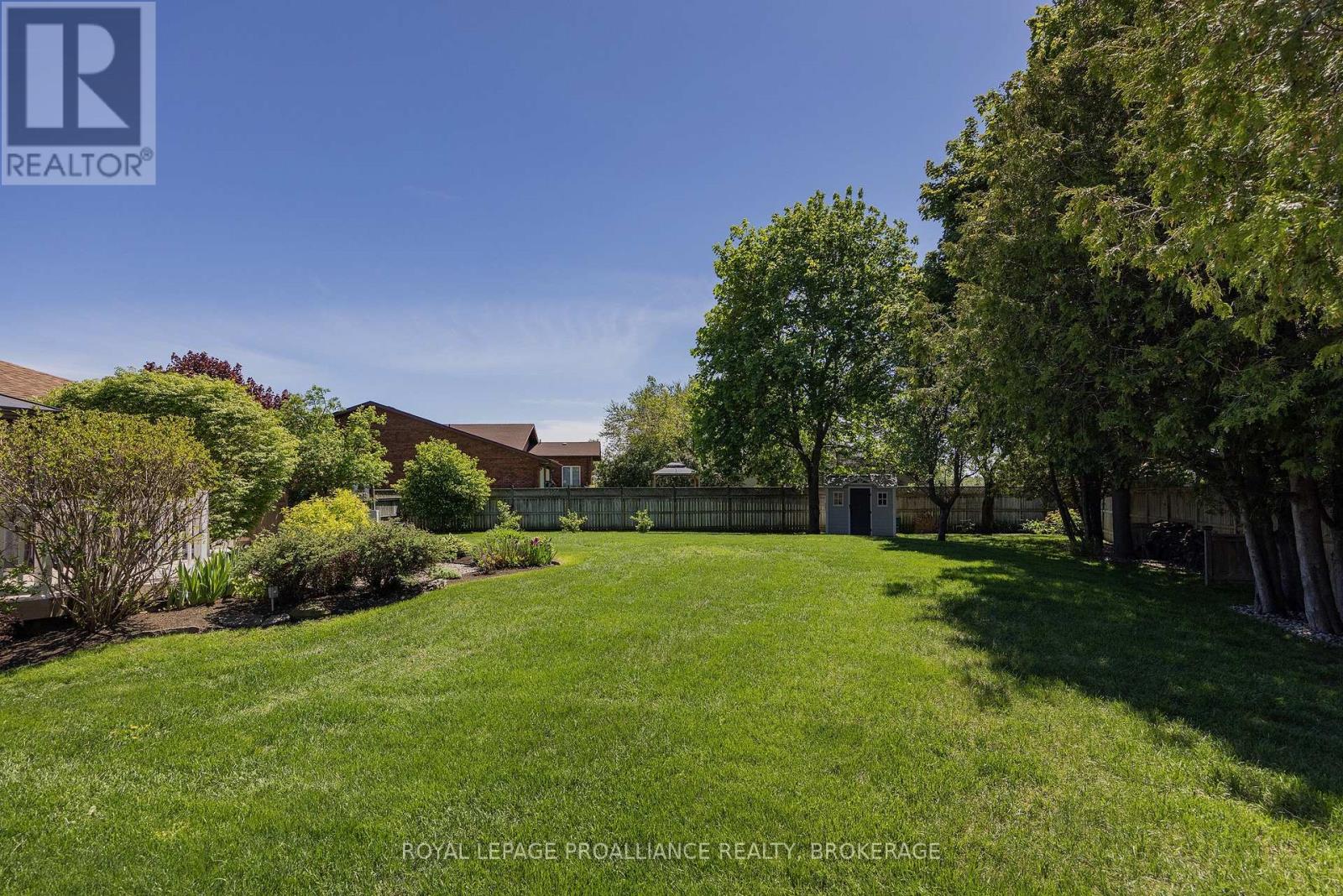 1423 COTTSMERE COURT - 35