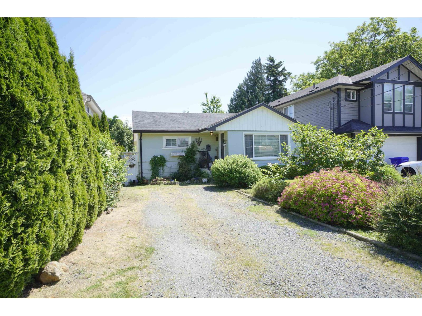 9448 COOTE Street - main photo