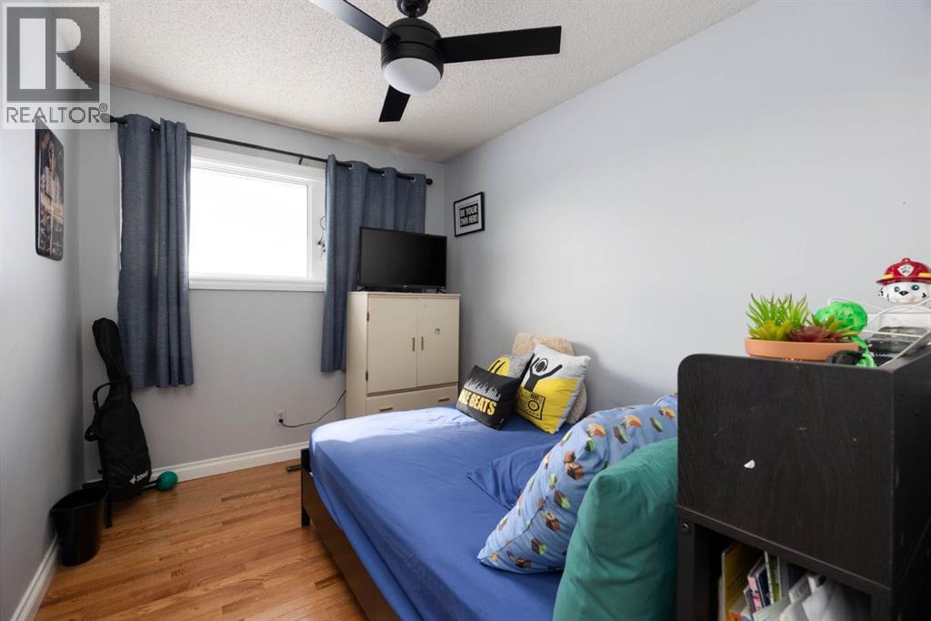 100 Christina Drive — photo 12