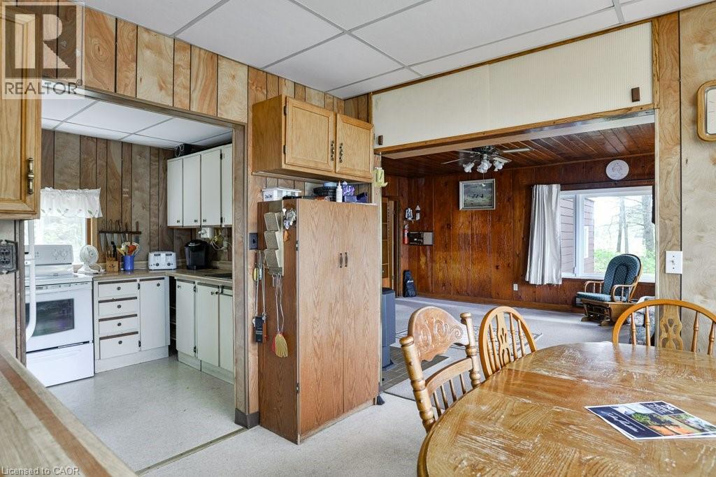 216 SMOOTH ROCK Road - 25