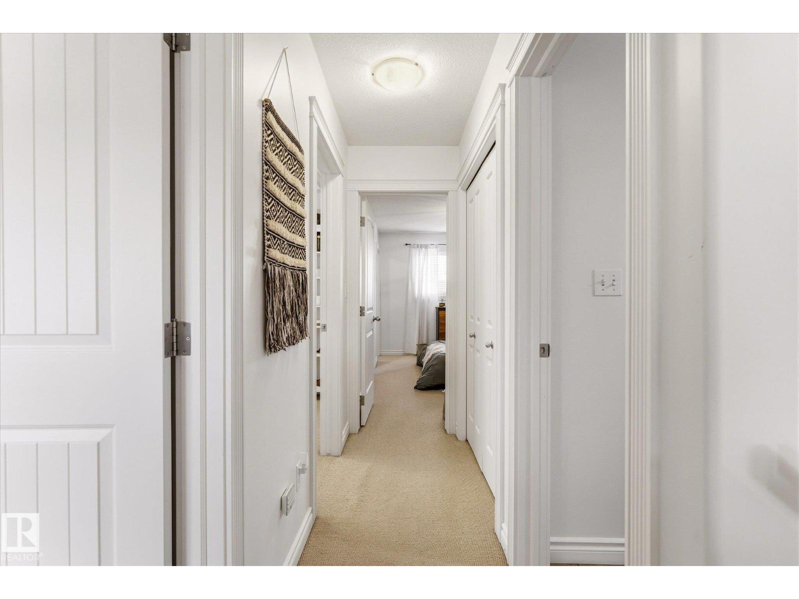 15122 33 ST NW - 26