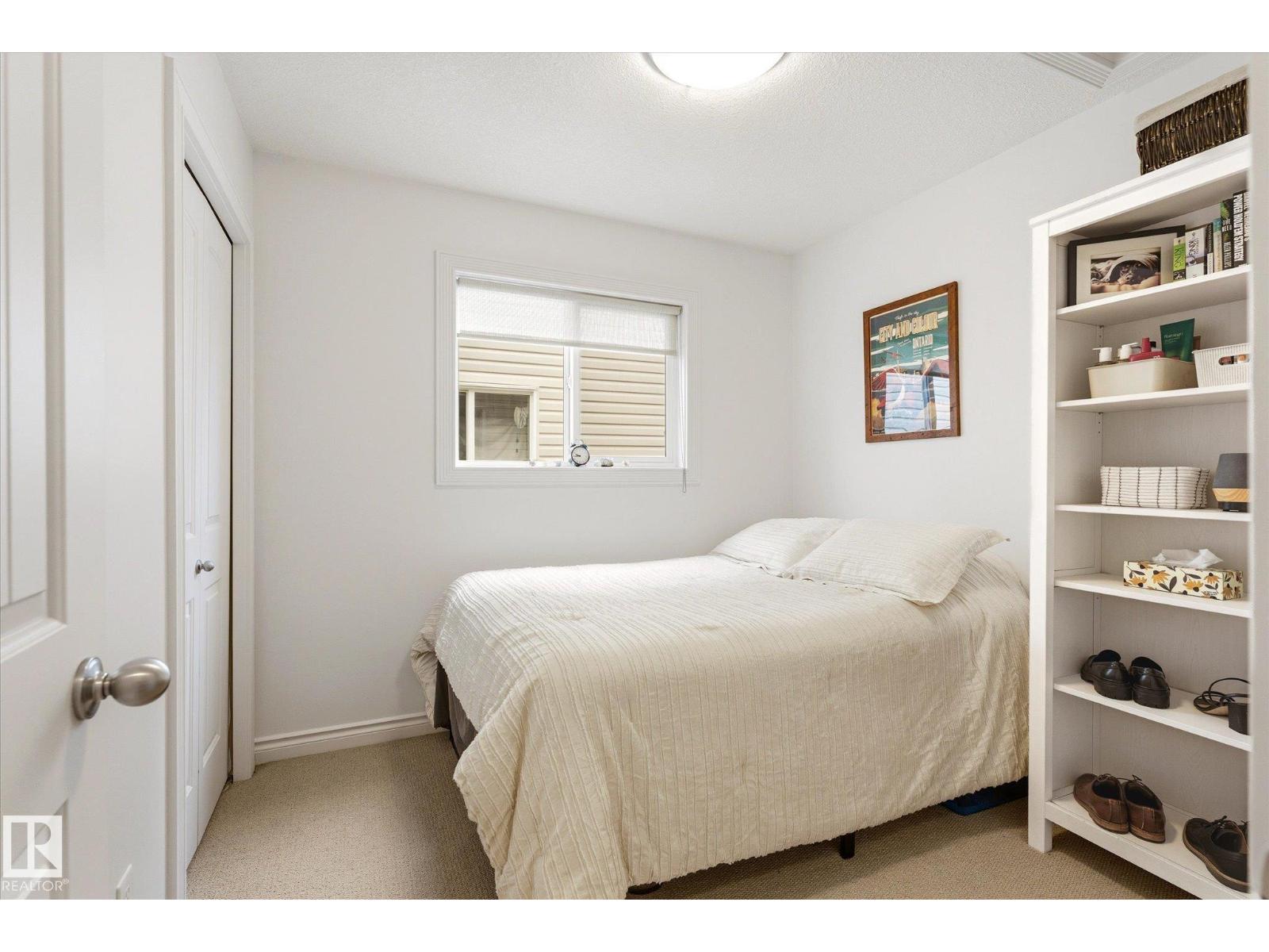 15122 33 ST NW - 31