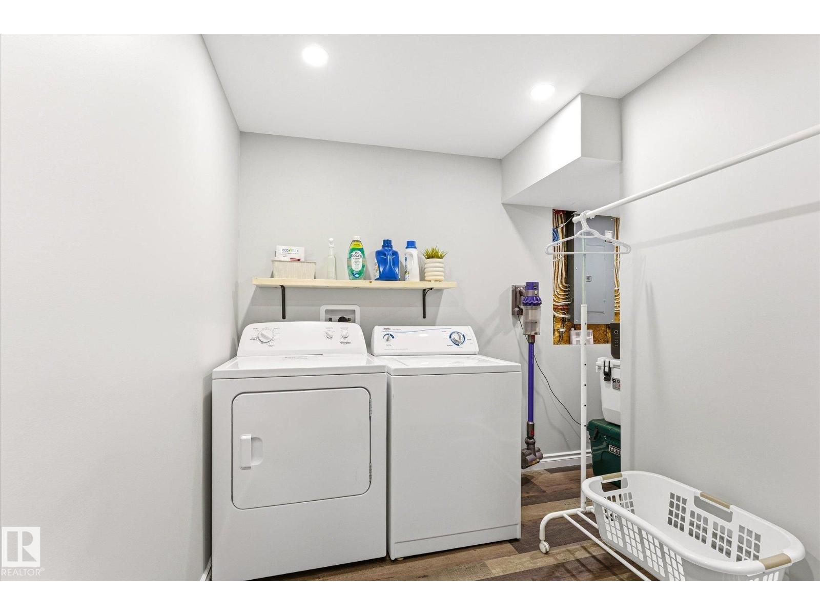 15122 33 ST NW - 40