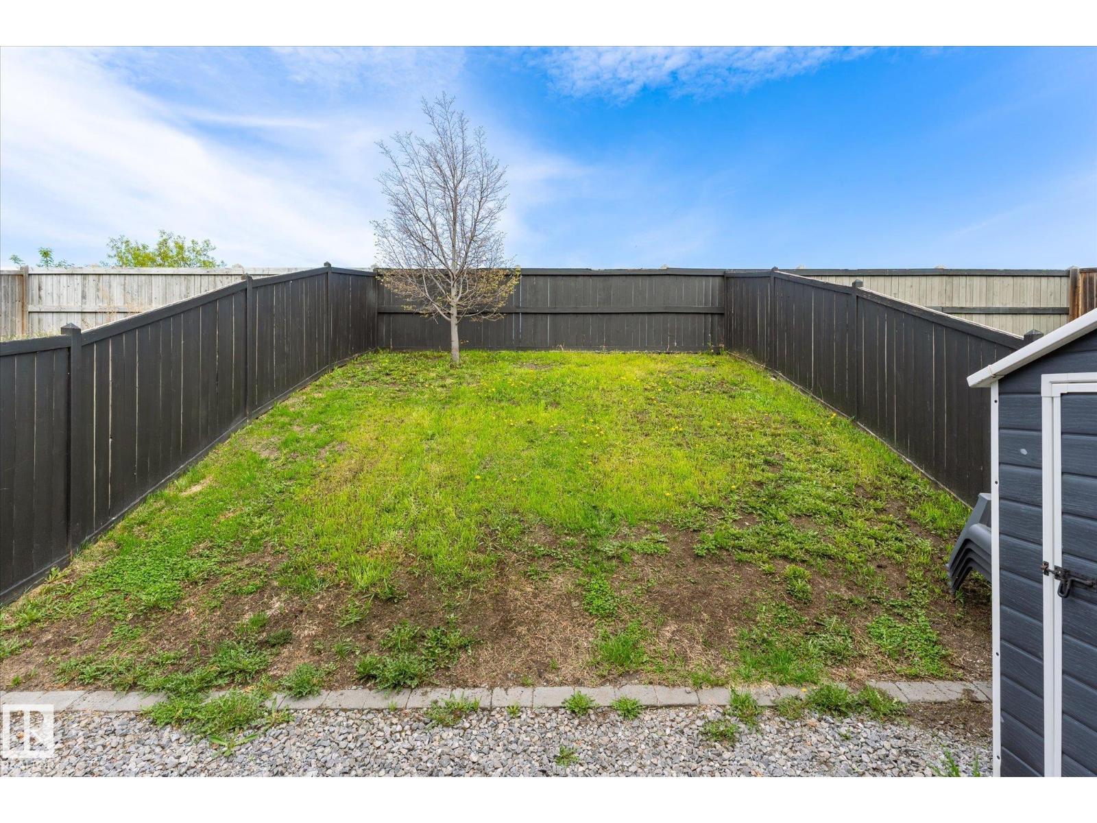 15122 33 ST NW - 46