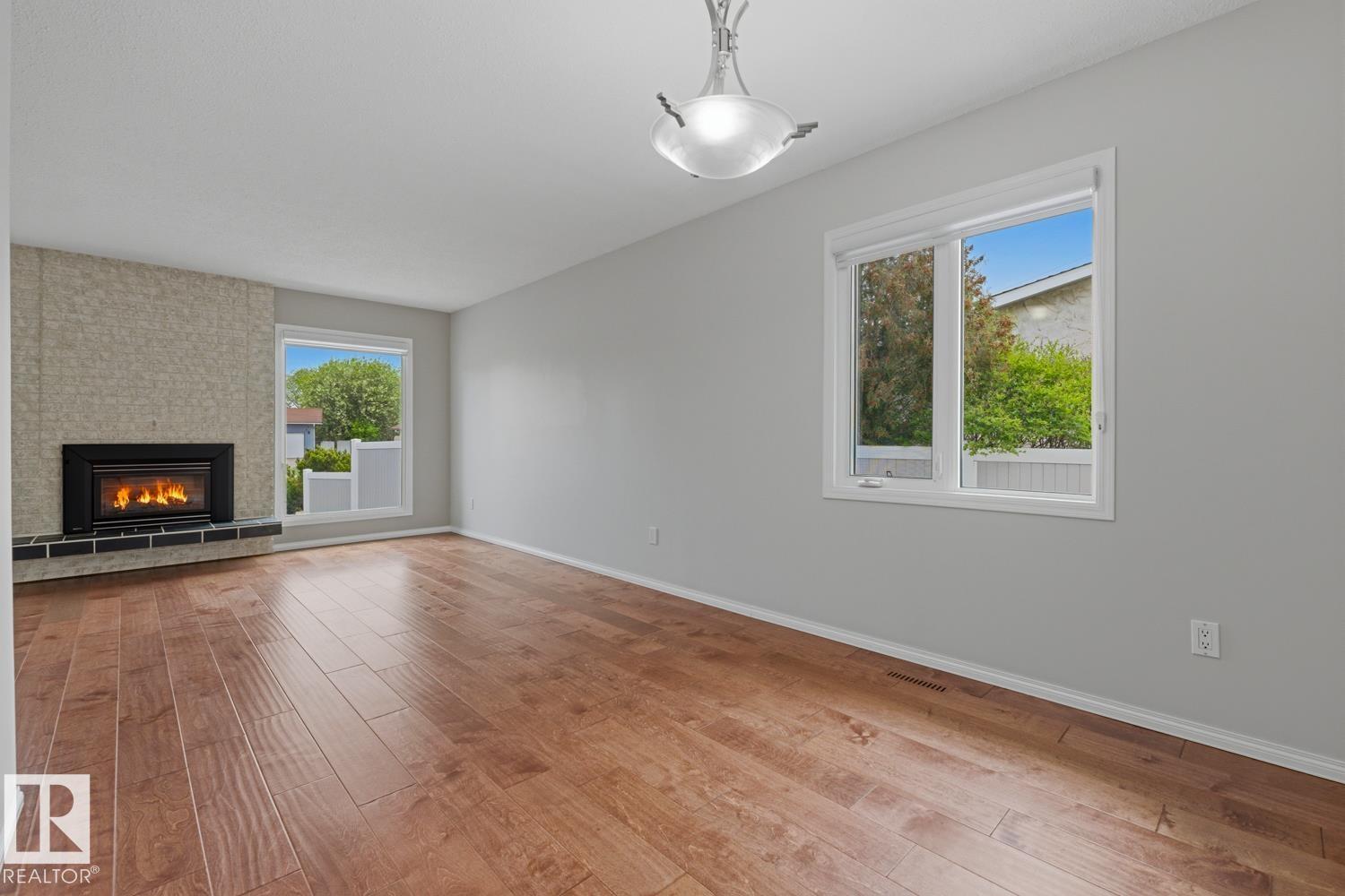 15220 124 St NW NW - 18