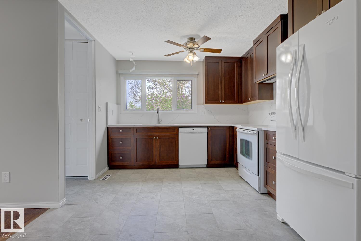 15220 124 St NW NW - 20
