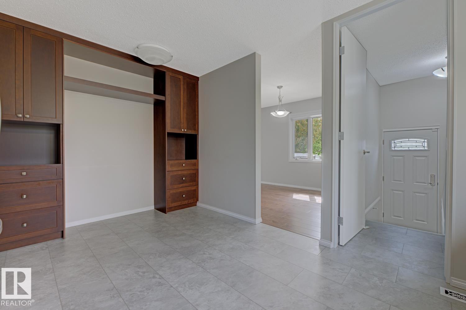 15220 124 St NW NW - 22