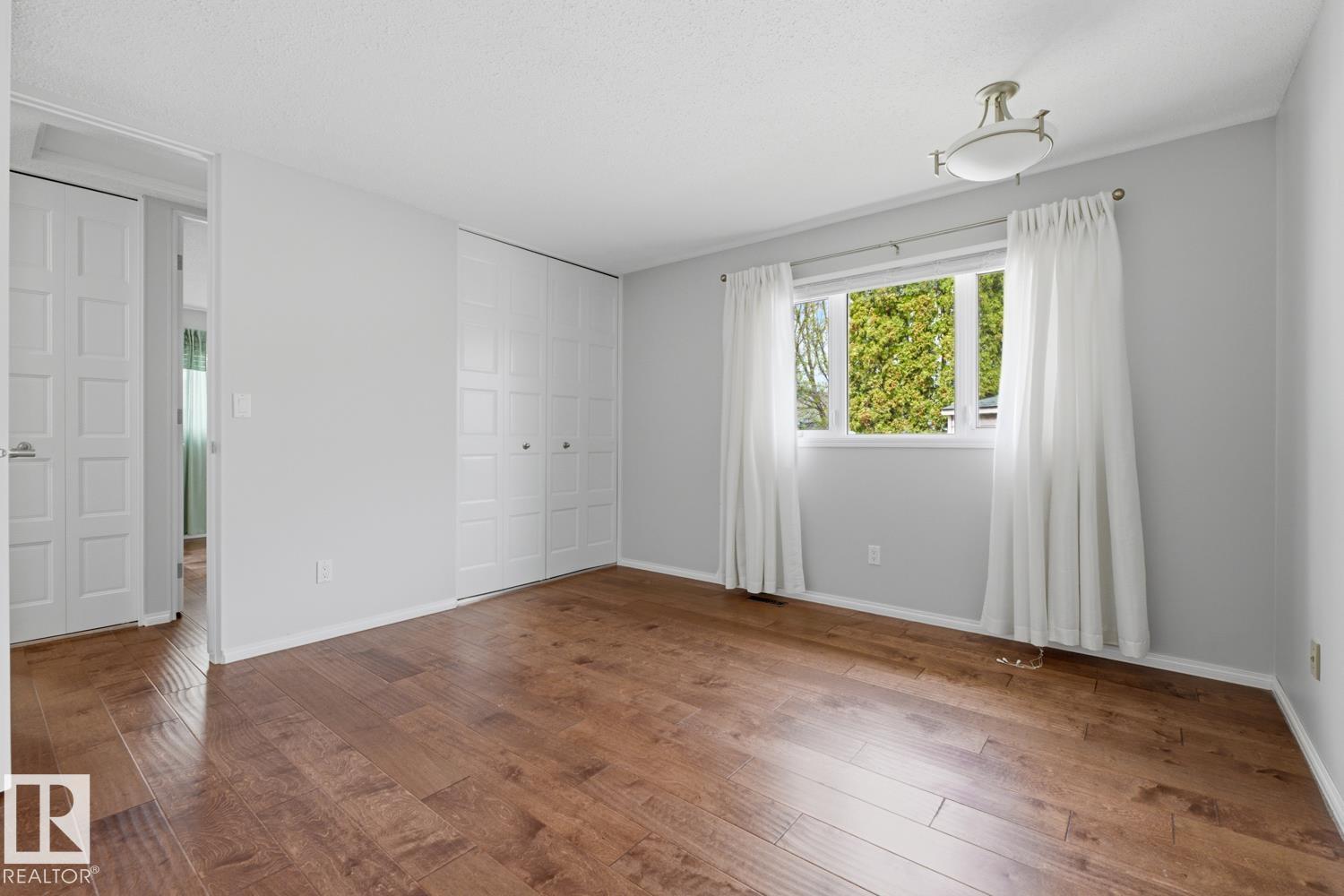 15220 124 St NW NW - 24