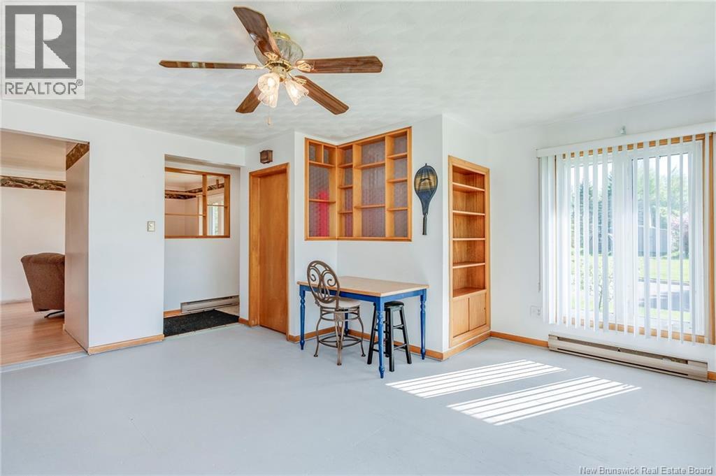 10 Webster Avenue - 4