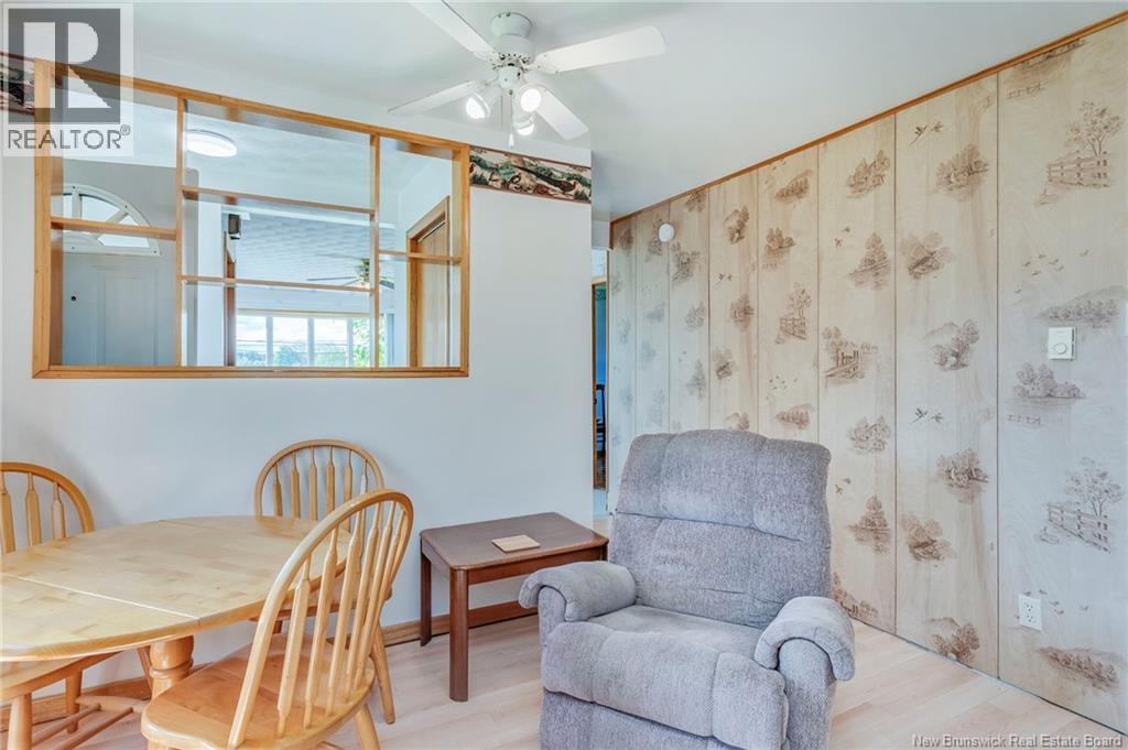 10 Webster Avenue - 8