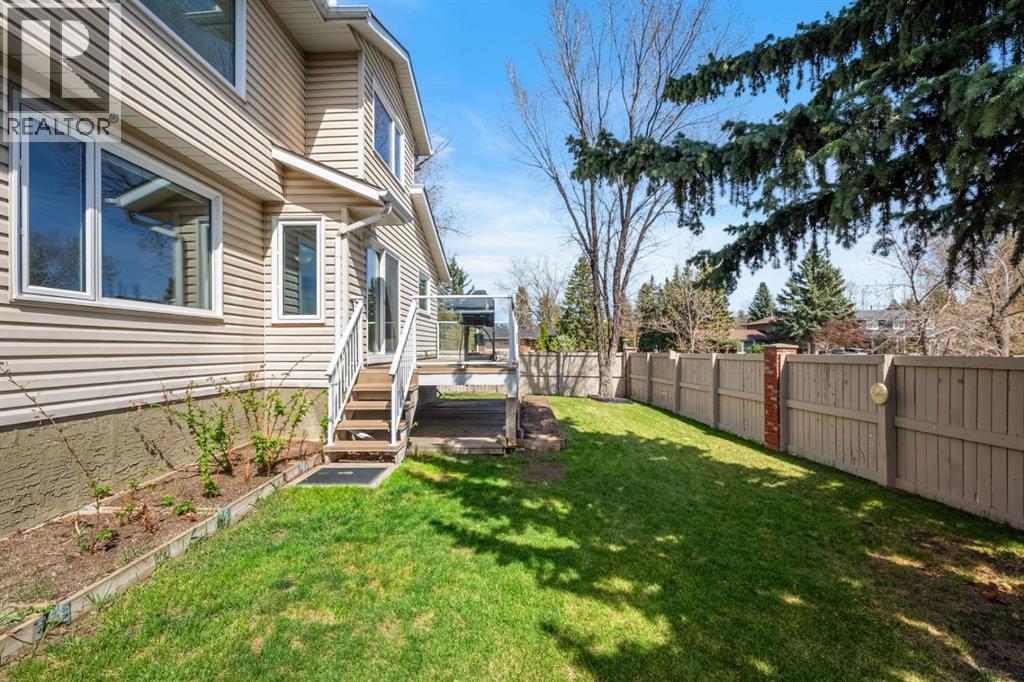 131 Lake Simcoe Court SE - 39