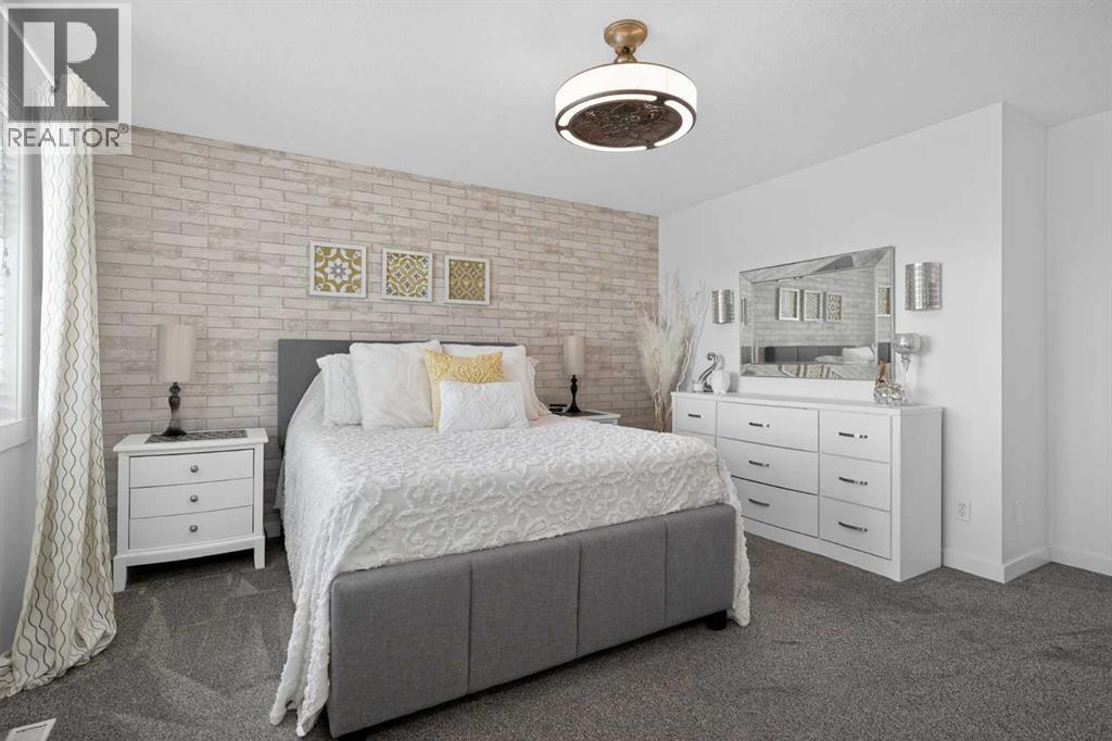 176 Chapalina Heights SE - 26