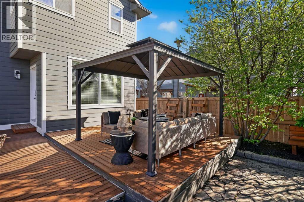 176 Chapalina Heights SE - 20