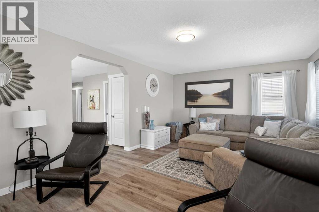 176 Chapalina Heights SE - 24