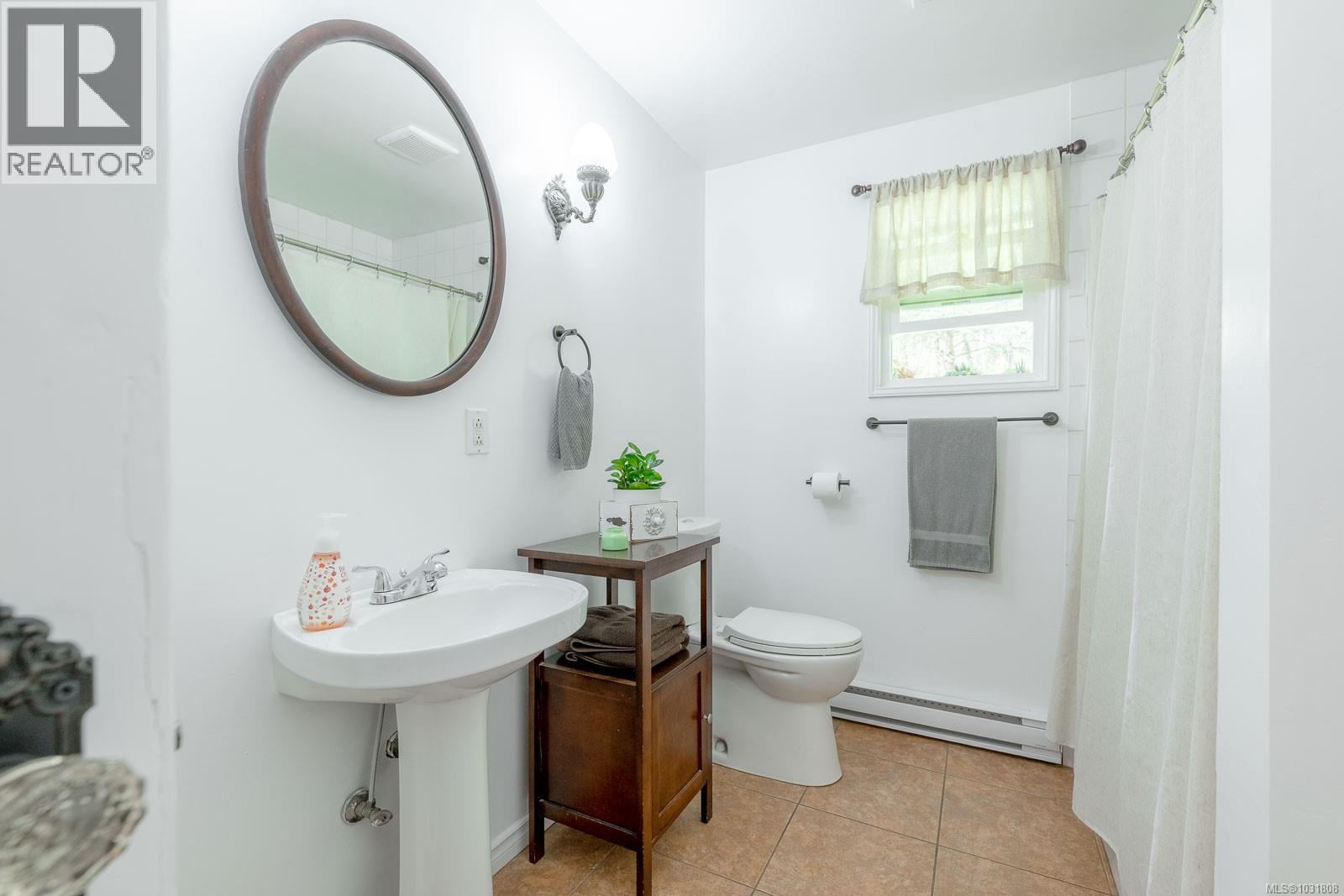 1265 Hutchinson Rd - 12