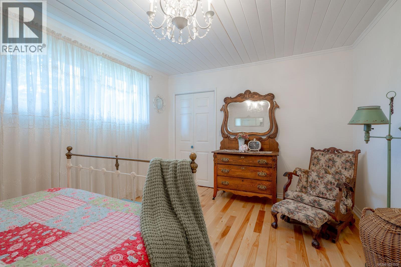 1265 Hutchinson Rd - 14