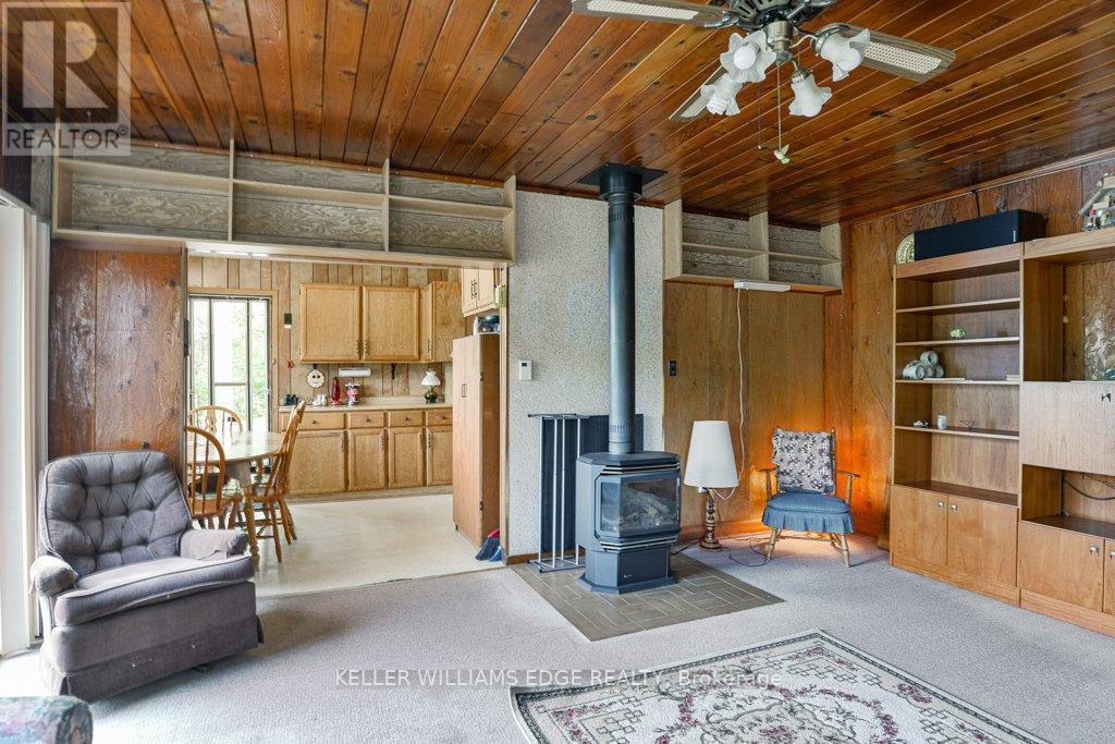 216 SMOOTH ROCK ROAD - 26