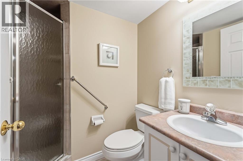 #205 970 GOLF LINKS Road - Image 32