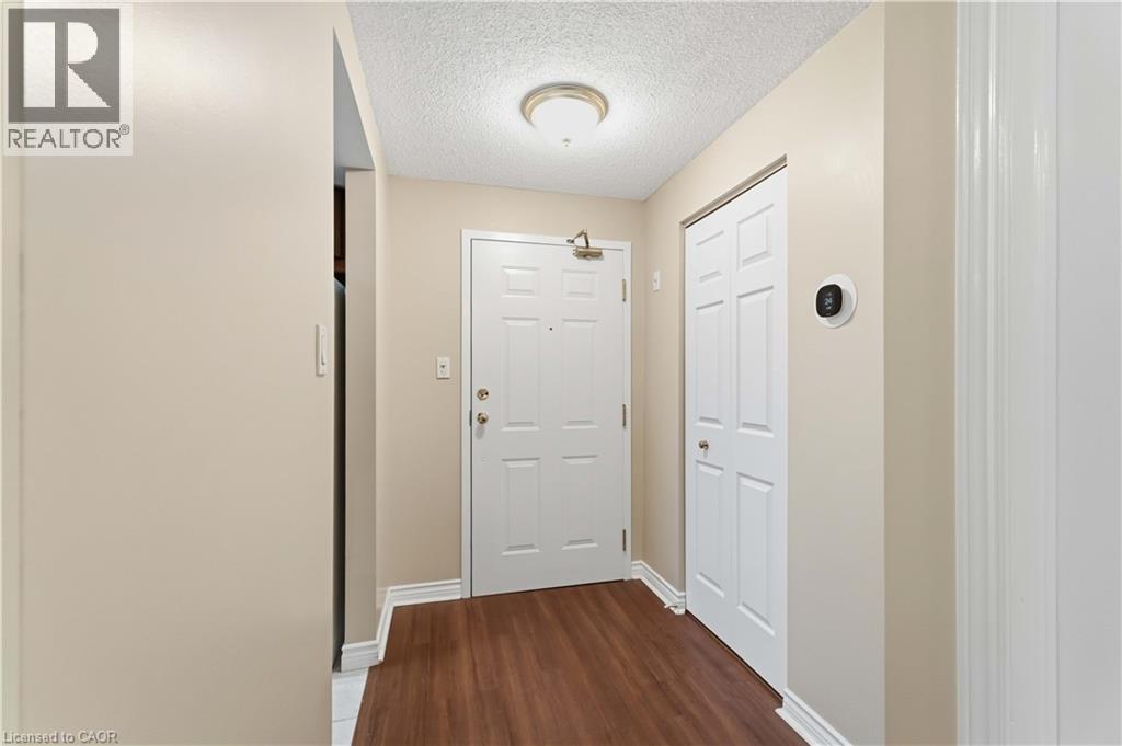 #205 970 GOLF LINKS Road - Image 6
