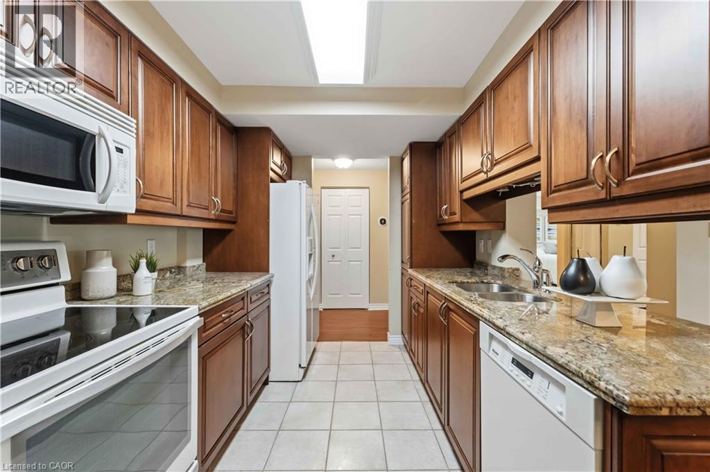 #205 970 GOLF LINKS Road - Image 20