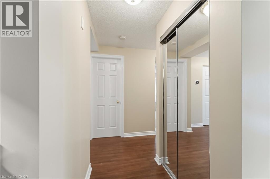 #205 970 GOLF LINKS Road - Image 7