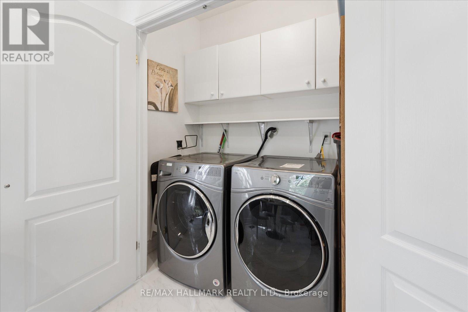 13 E J LENNOX WAY - 28