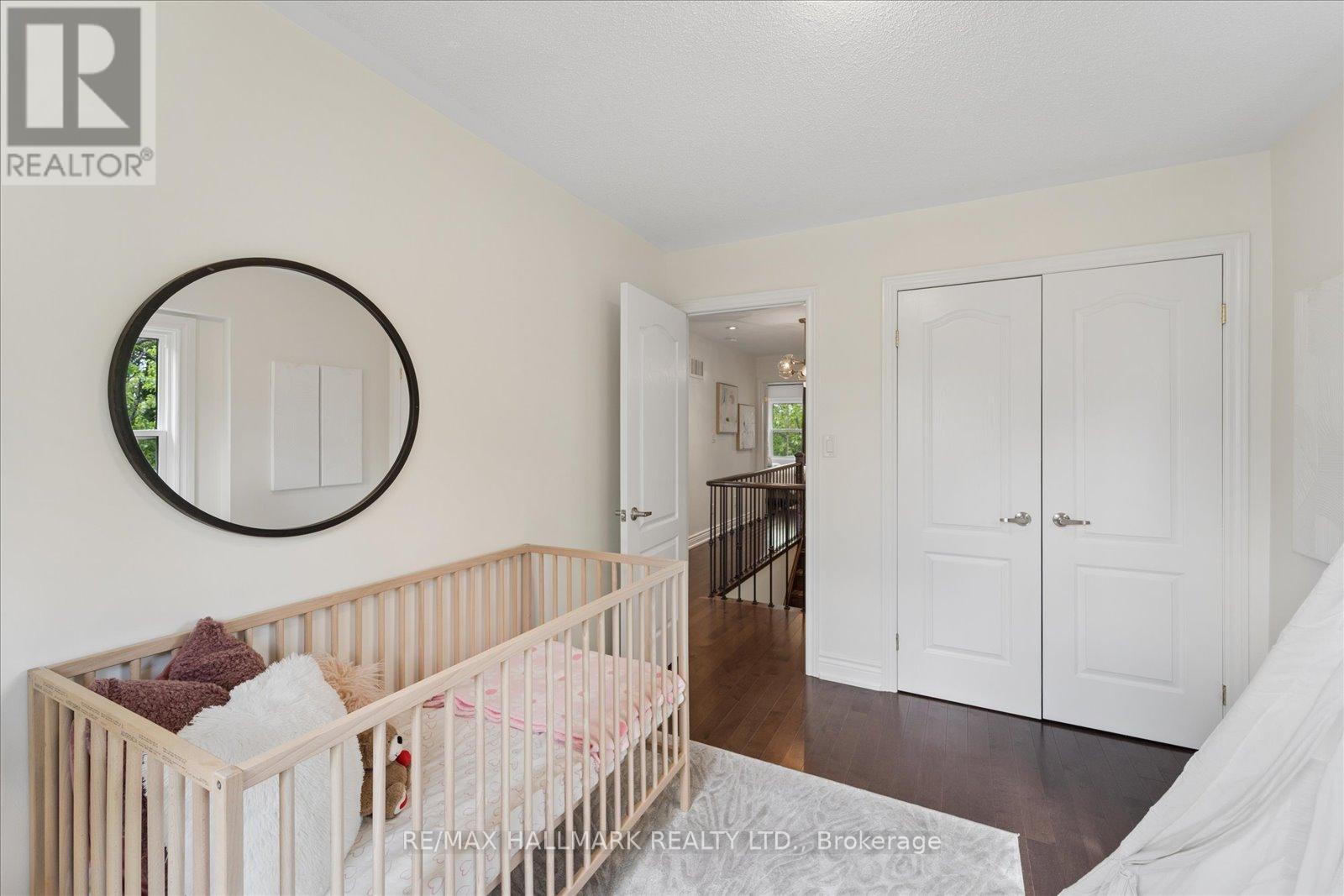 13 E J LENNOX WAY - 36