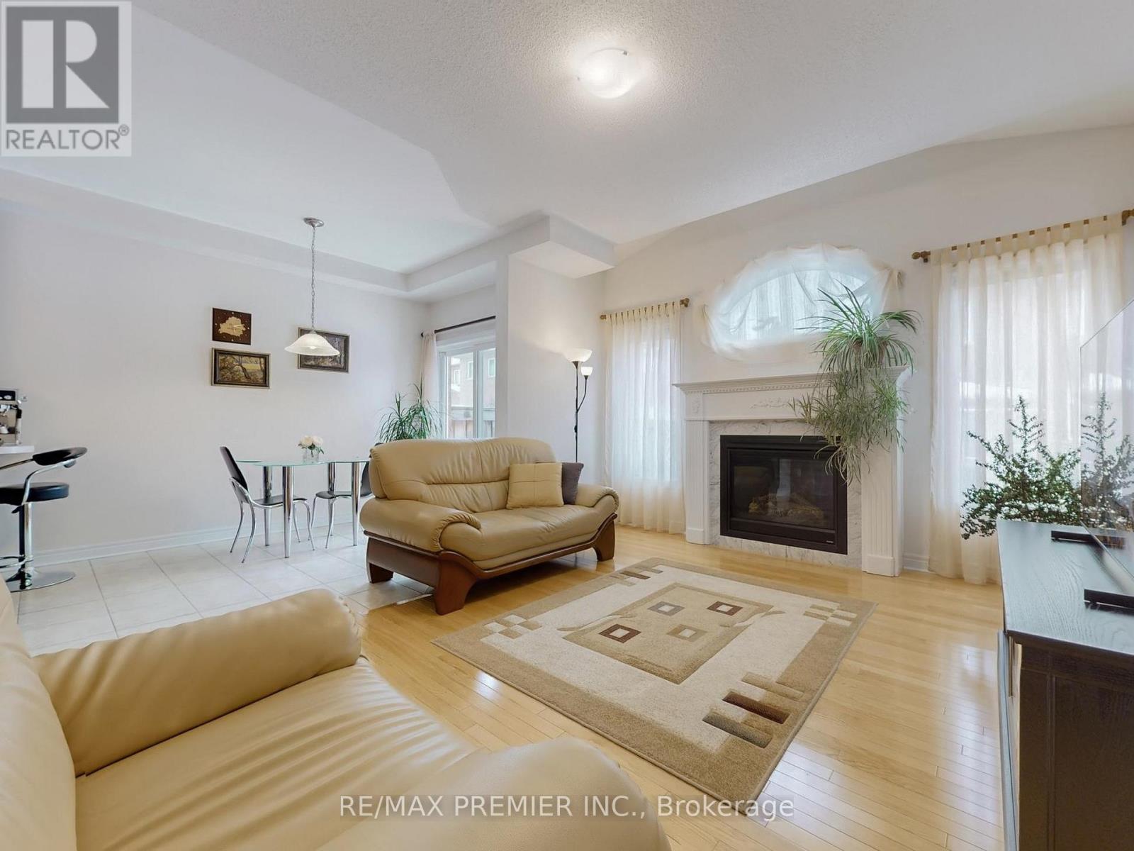 32 BLUE GROUSE ROAD - 17