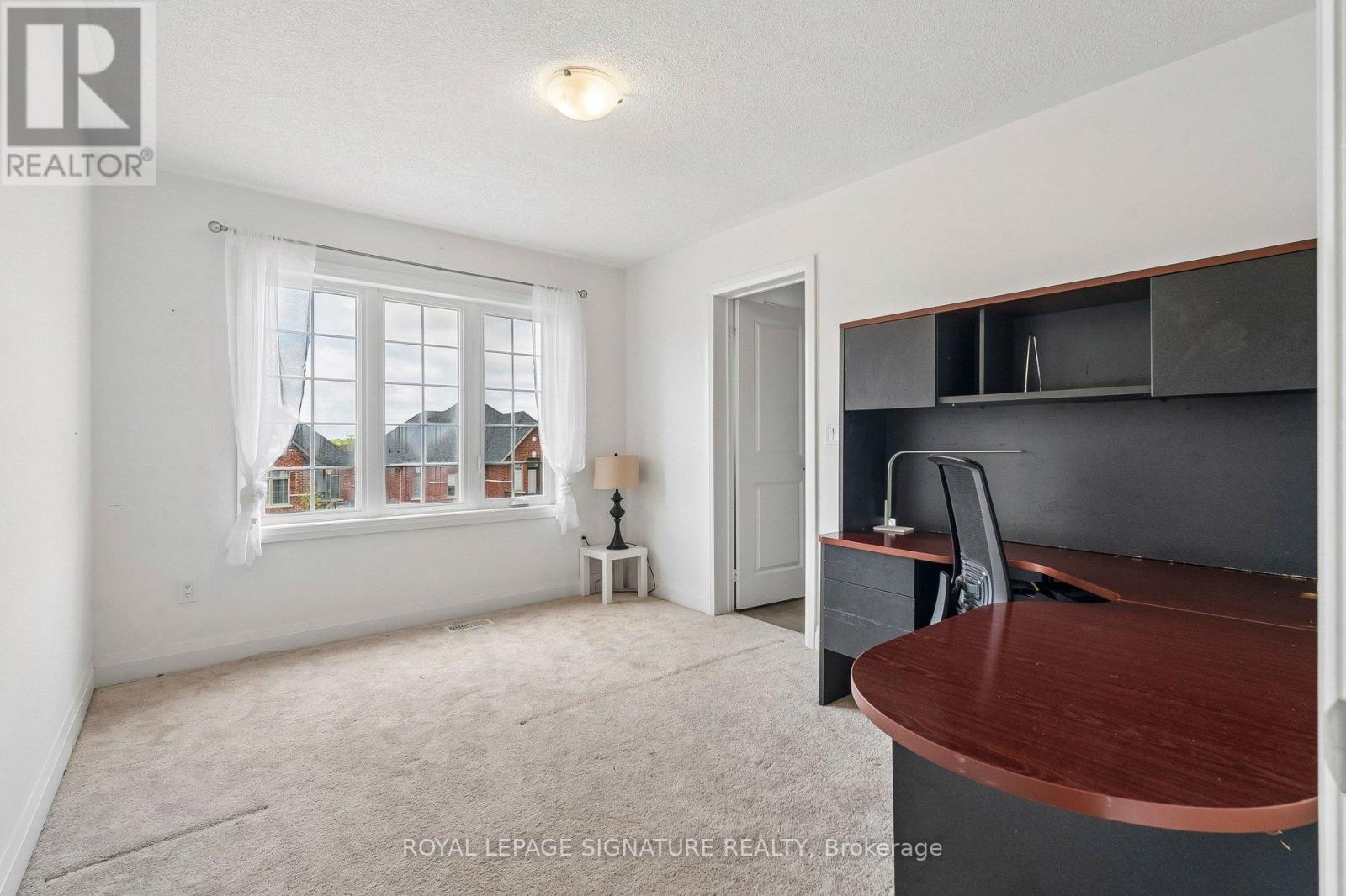 23 CYPRUS GLEN - 20