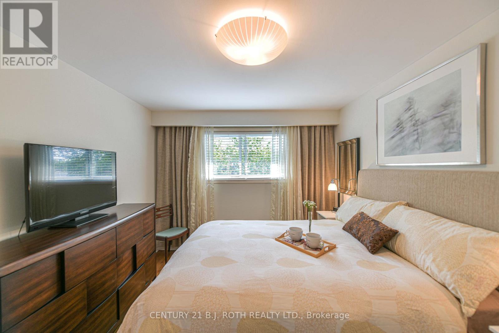 15 GLENECHO DRIVE - 25