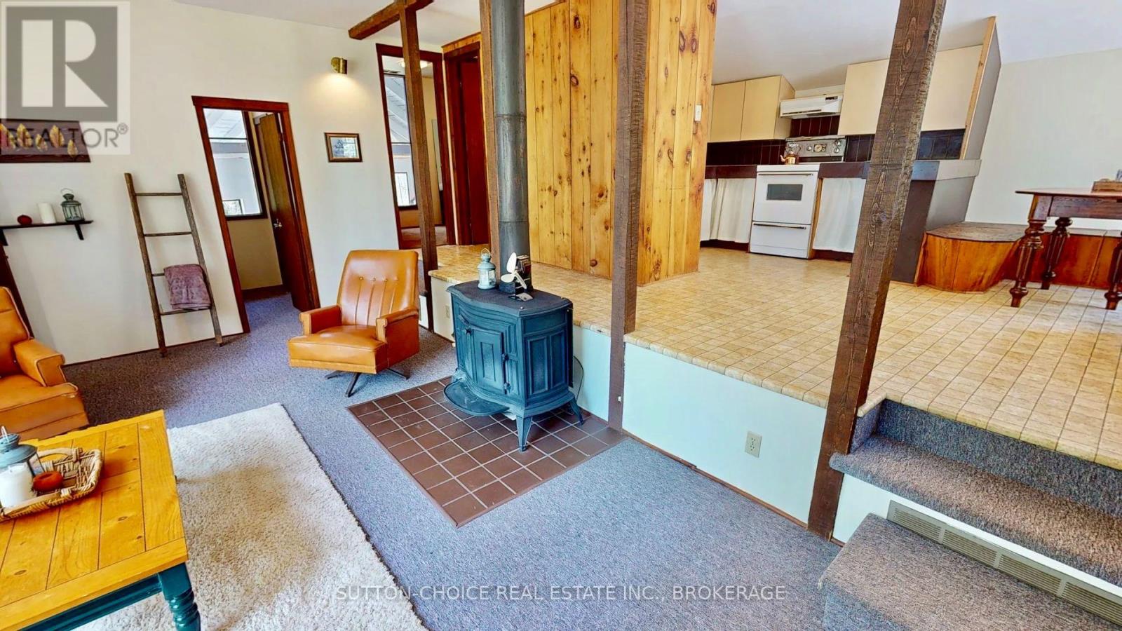 104 HEMLOCK ISLAND - 18