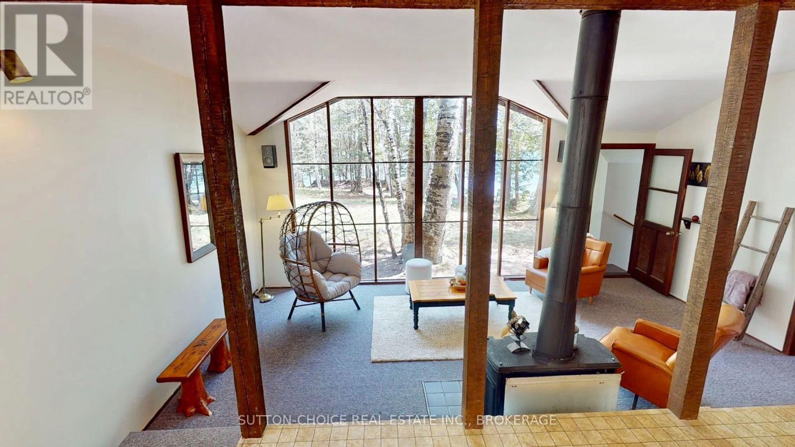104 HEMLOCK ISLAND - 15