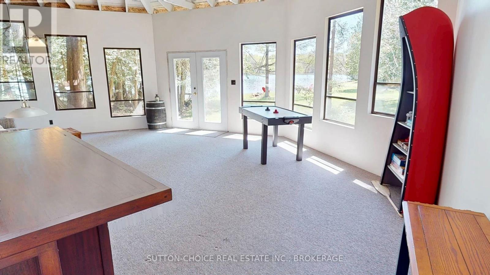 104 HEMLOCK ISLAND - 31