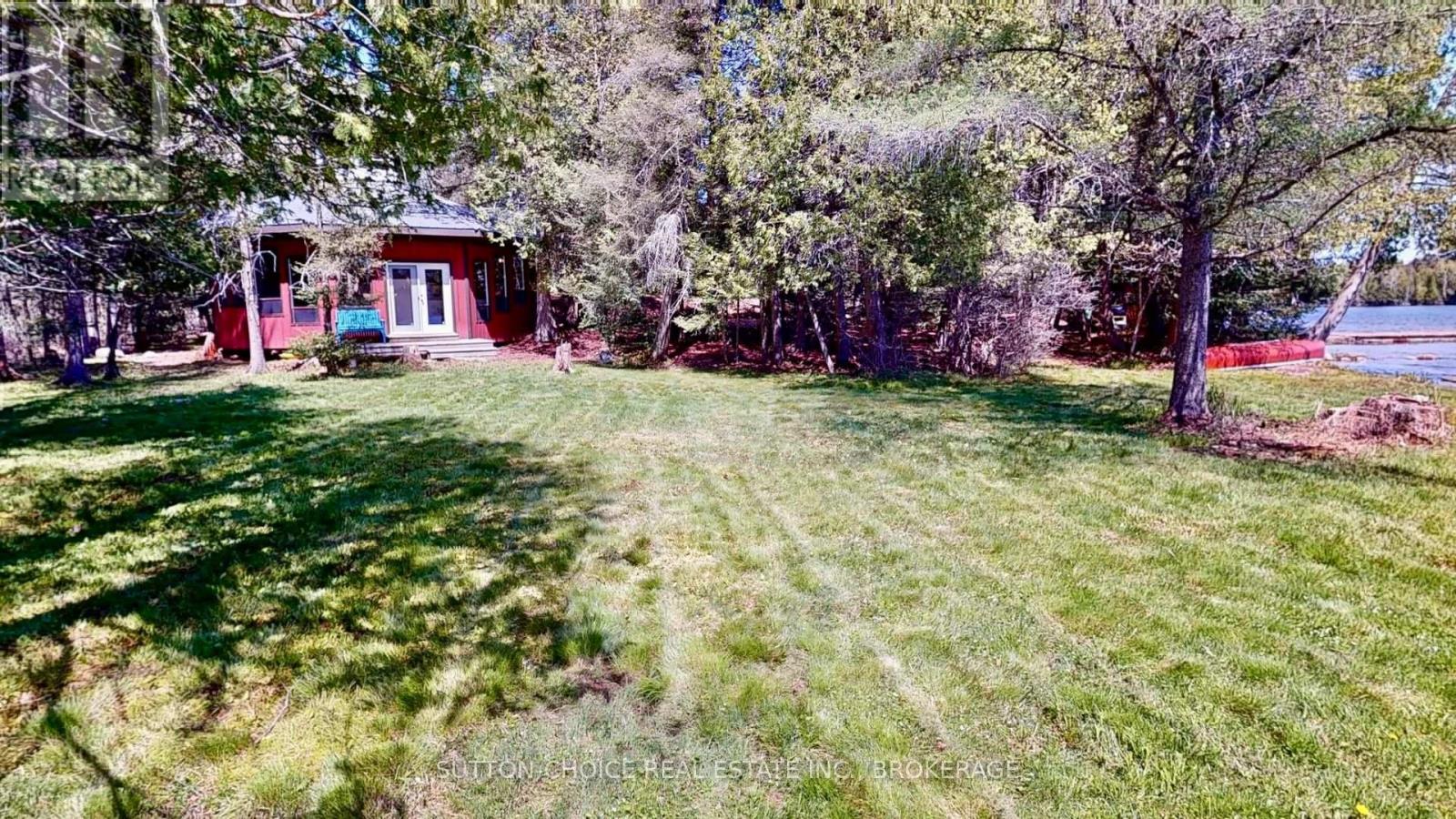 104 HEMLOCK ISLAND - 35
