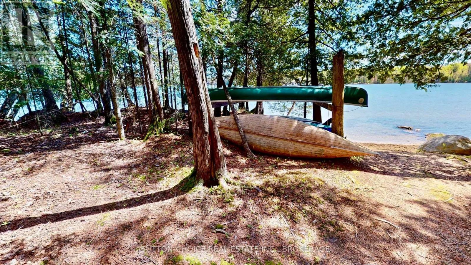 104 HEMLOCK ISLAND - 41