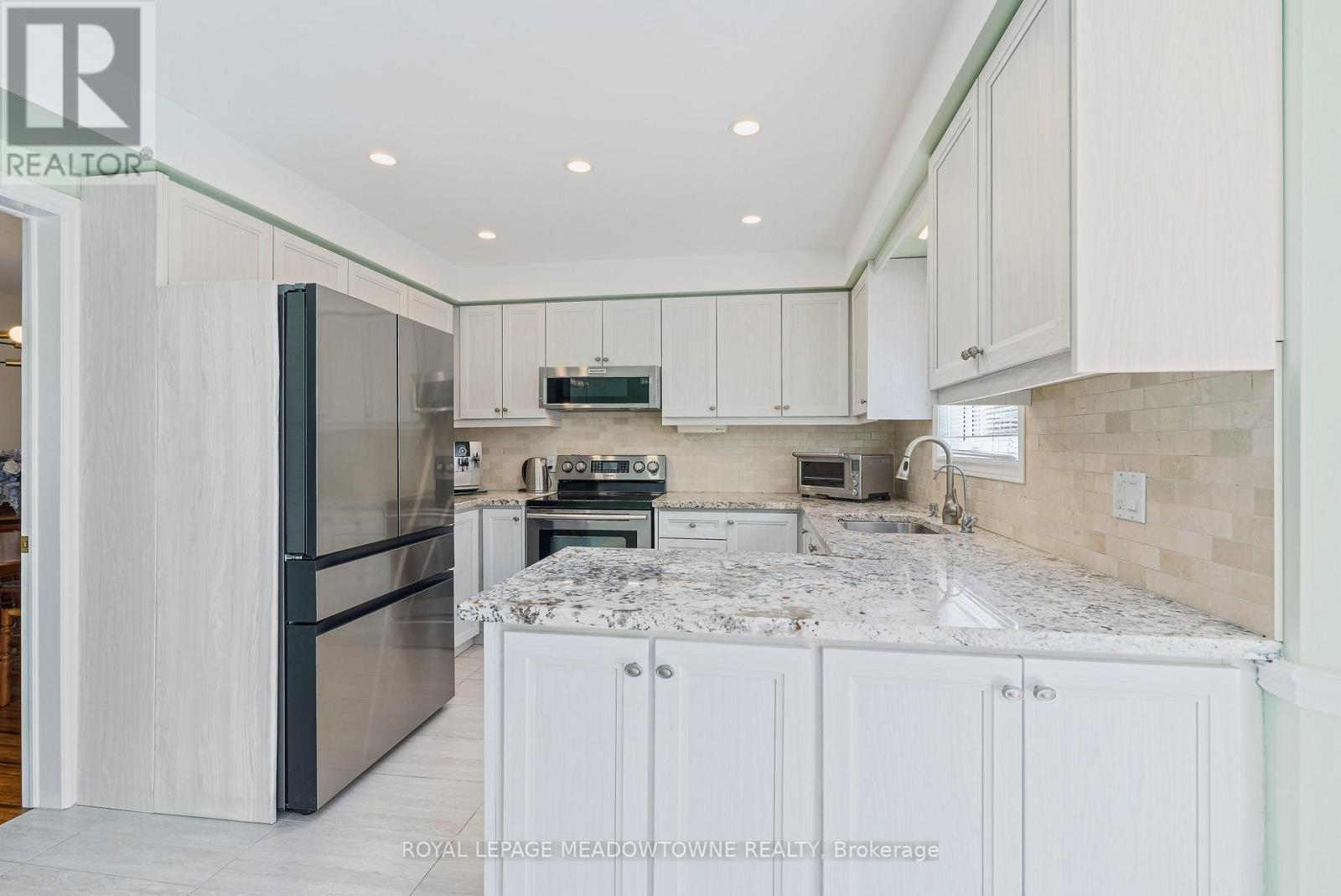 7 EATON STREET - 13